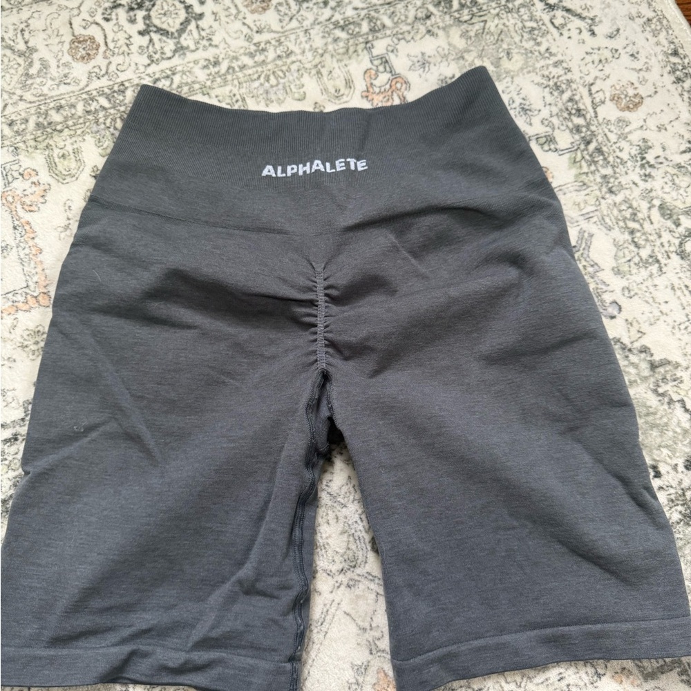 Alphalete biker short